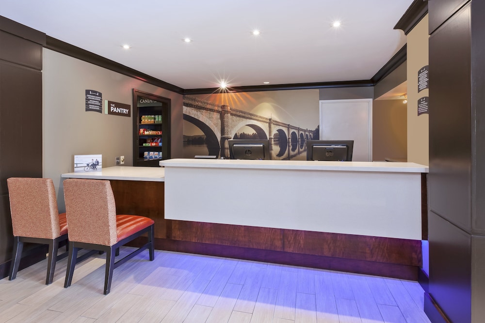 Staybridge Suites Detroit-Utica 7/58