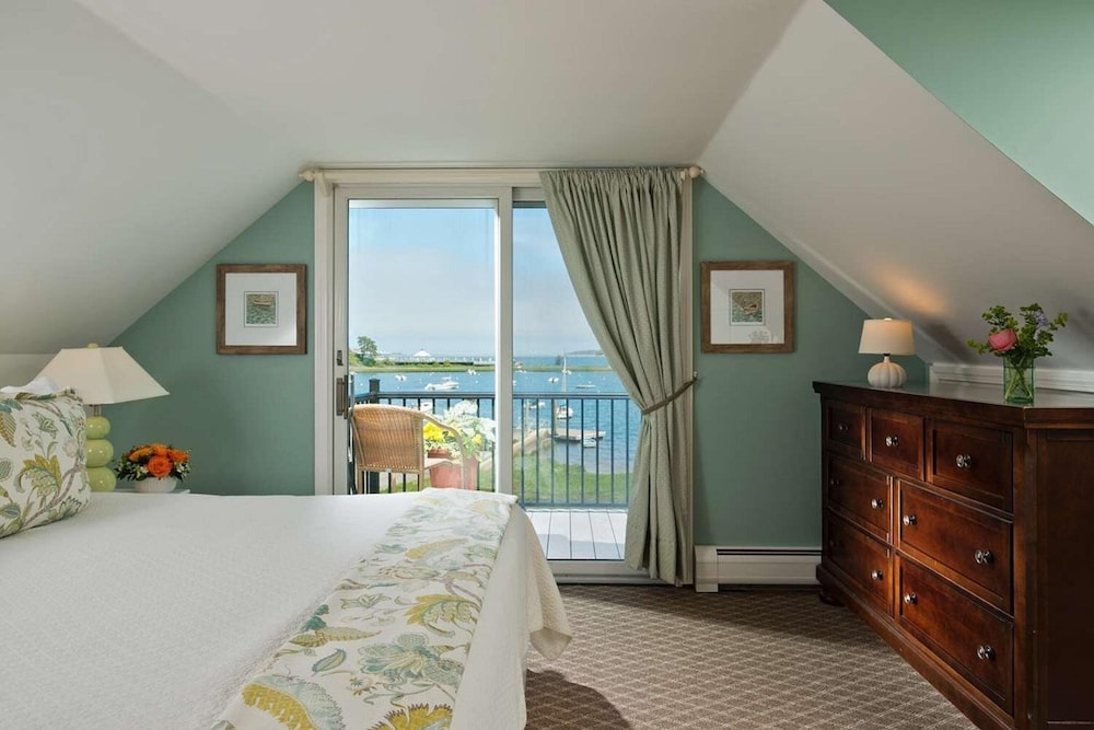 Wequassett Resort and Golf Club 17/73