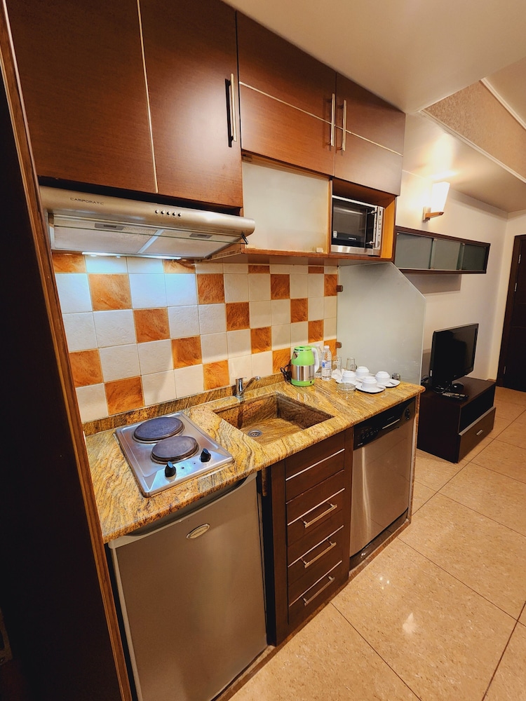Lavender Home Hotel 49/56
