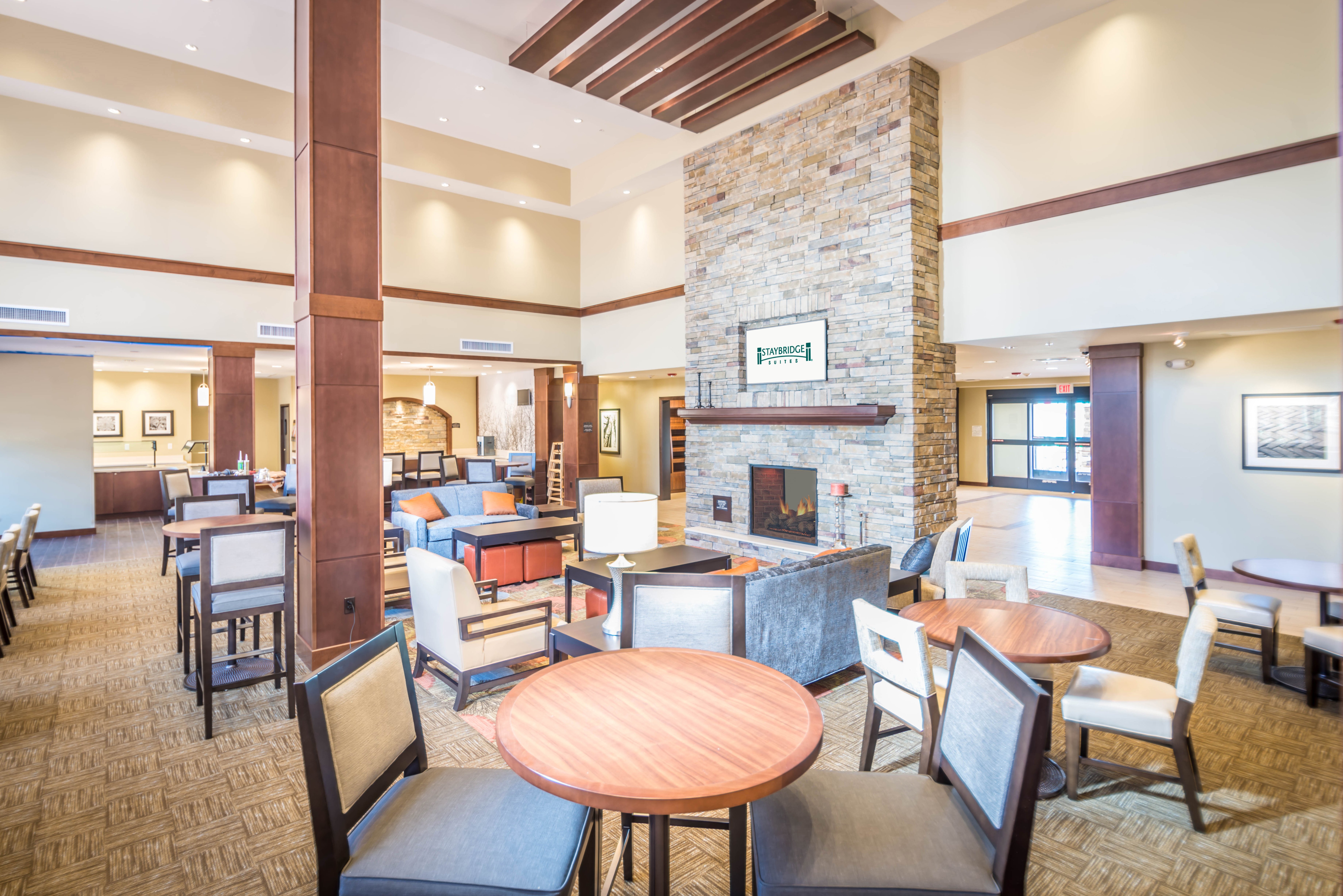 Staybridge Suites Sacramento - Folsom 53/79