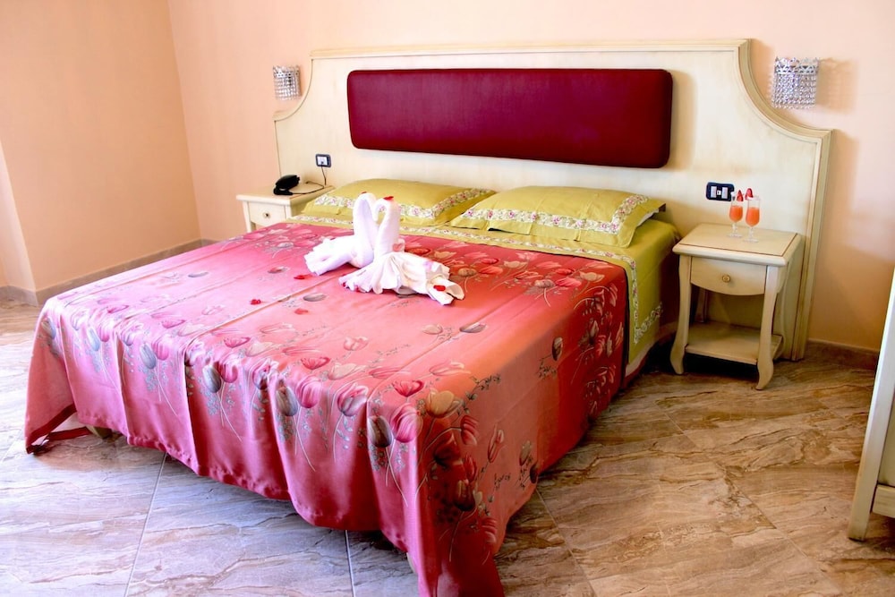 Terrazzo Sul Mare Hotel 5/26