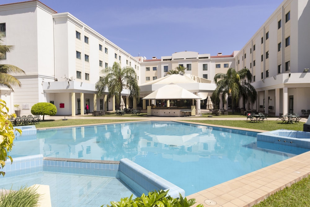Vip Grand Maputo 39/41