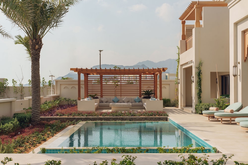 Naama Beach Villas and Spa 52/56