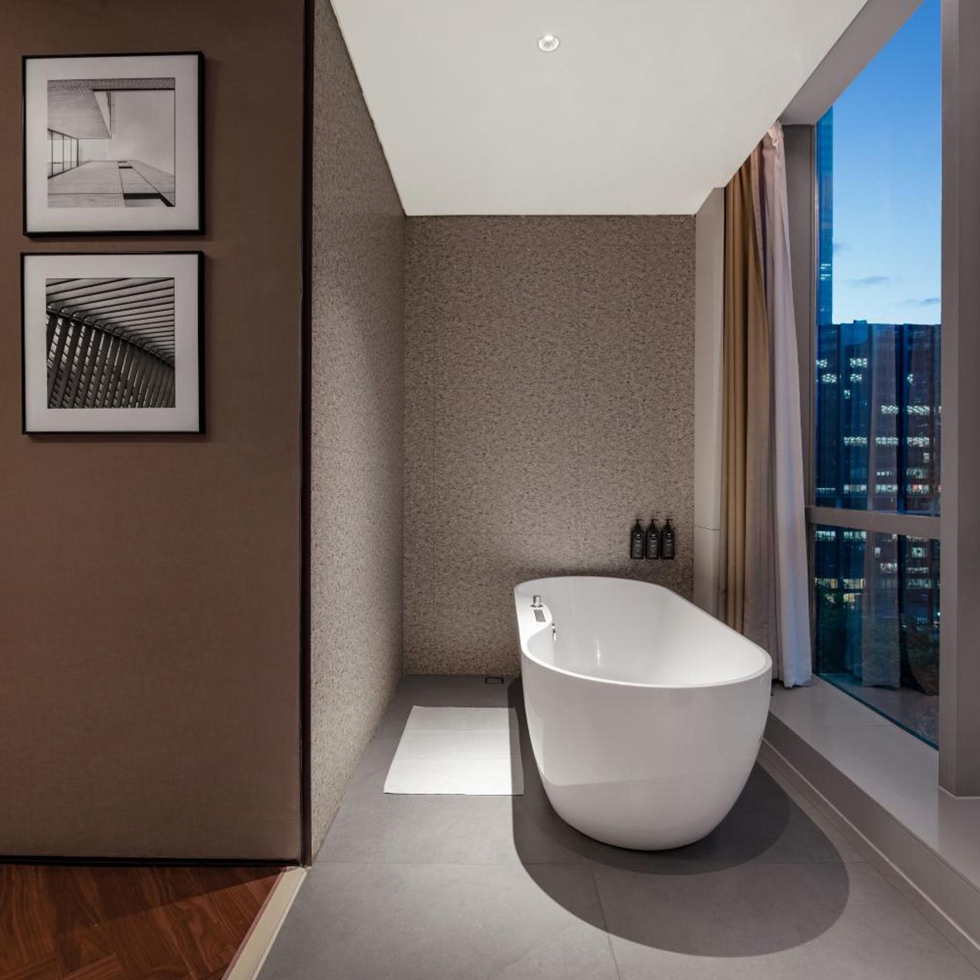 Shenzhen Nanshan Auspices Hotel (Wanxiang Tiandi Branch) 52/56