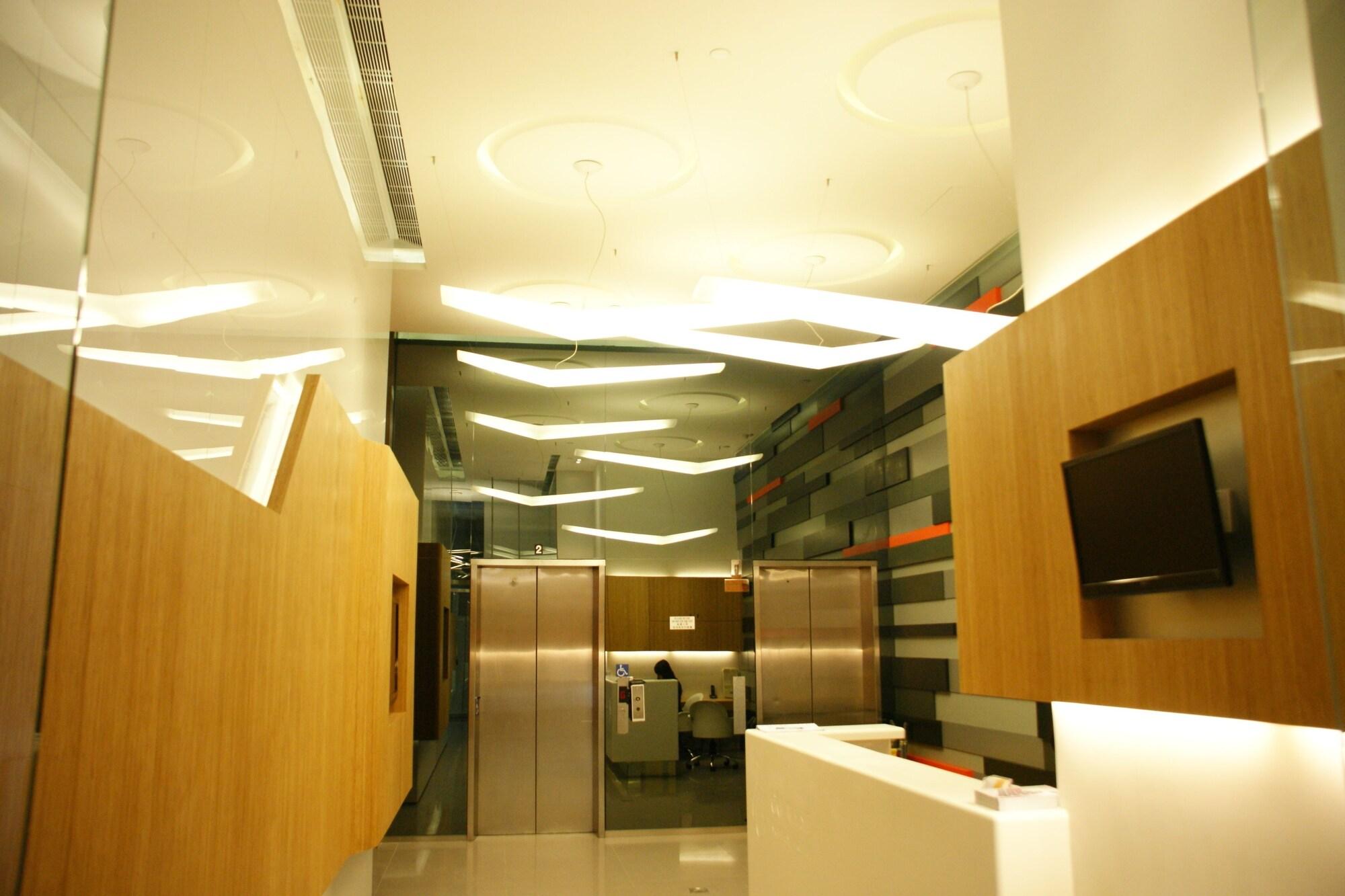 60 West Hotel 53/63