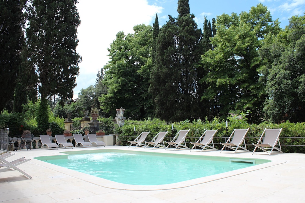 Villa Carlotta 9/56