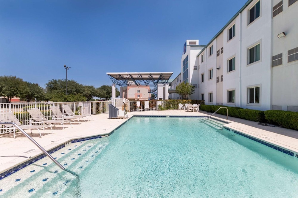 达拉斯沃斯堡国际机场北六号汽车旅馆(Motel6 Irving, TX - DFW Airport North) 图片1
