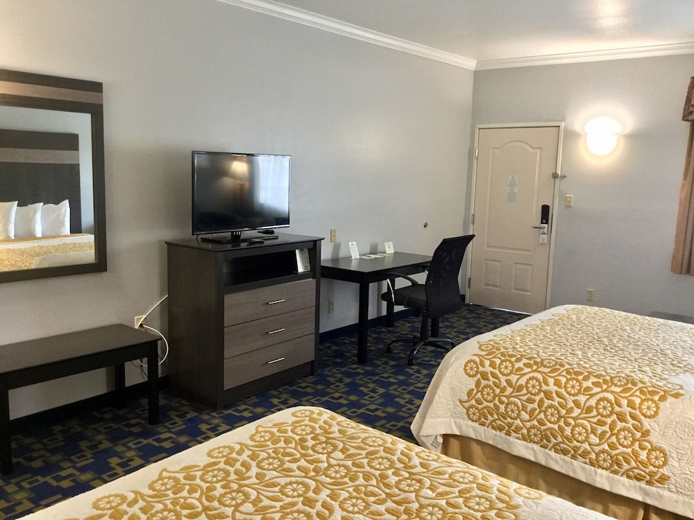 Days Inn By Wyndham Robstown 20/39