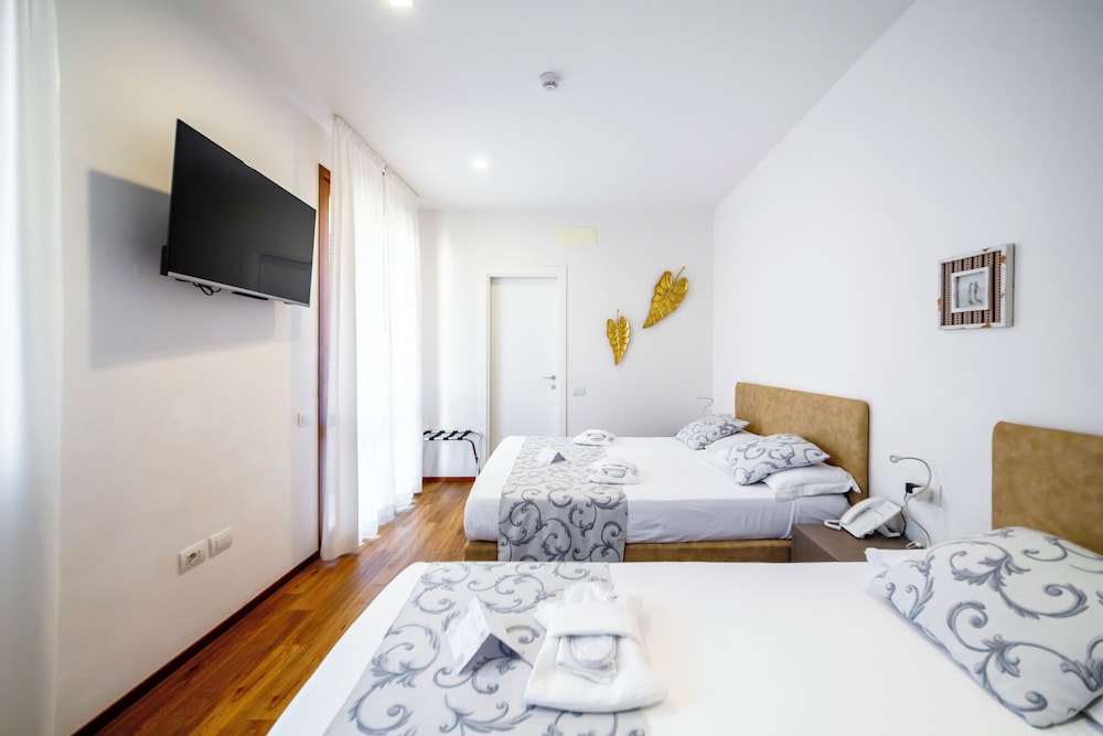 Albergo La Rocca 13/50