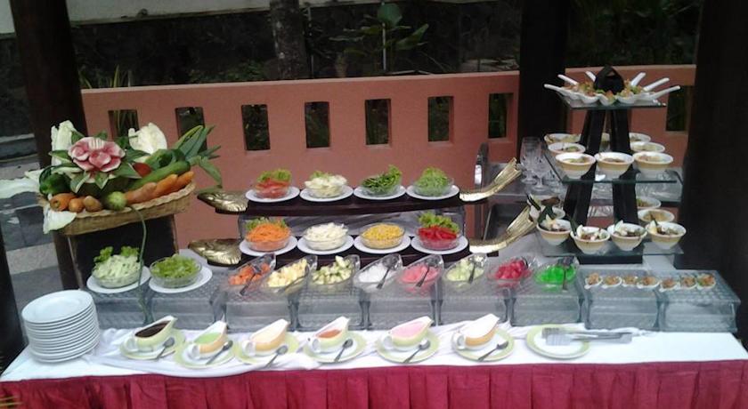 Grand Suka Hotel 13/30