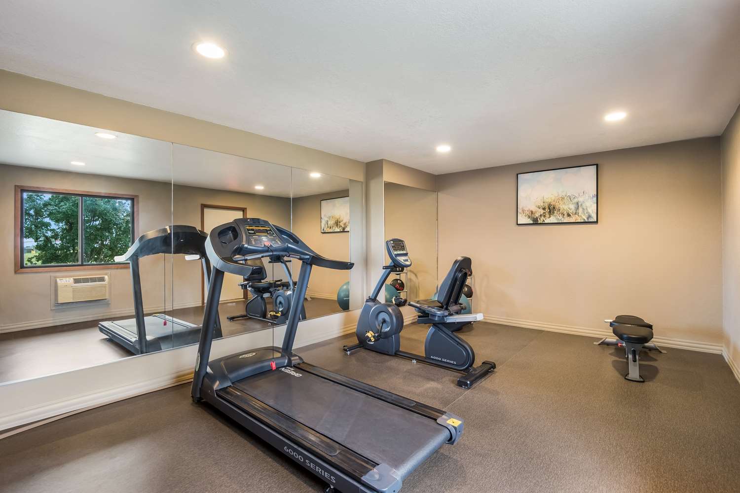 Best Western Mt Pleasant Inn 21/34