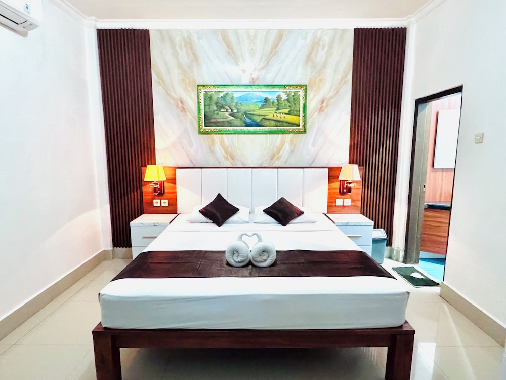 SUPERIOR, DOUBLE BED, GARDEN VIEW