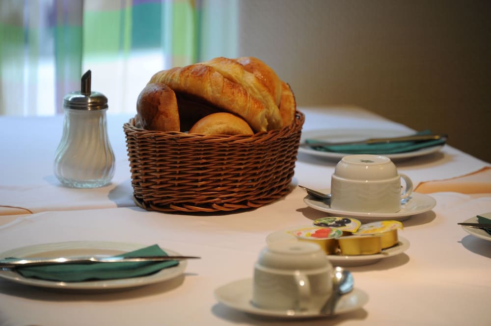 Hotel Arlette Beim Hauptbahnhof 17/37