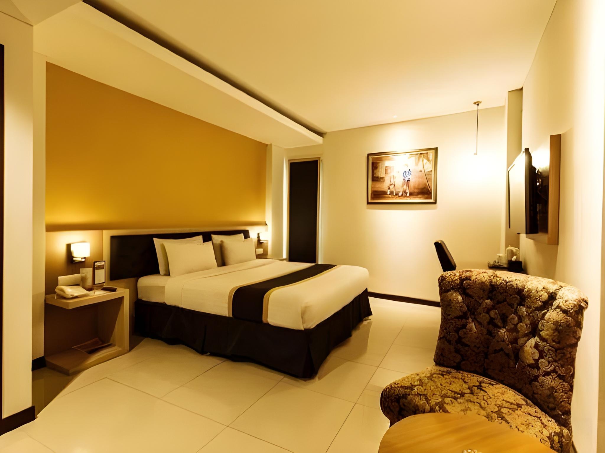 Executive, Double or Twin Bed