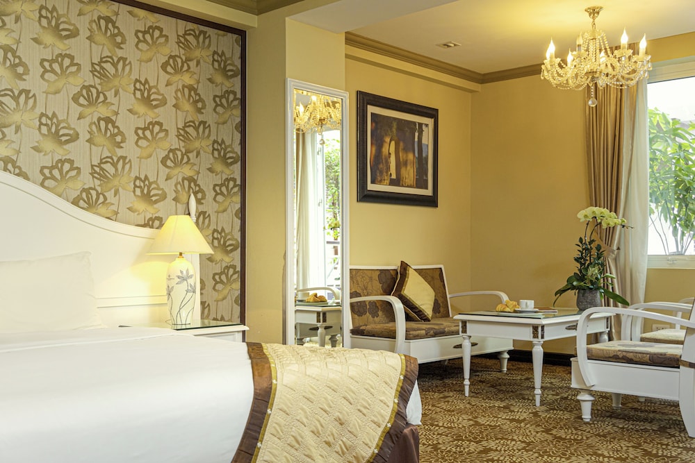 Chalcedony Hotel 29/50