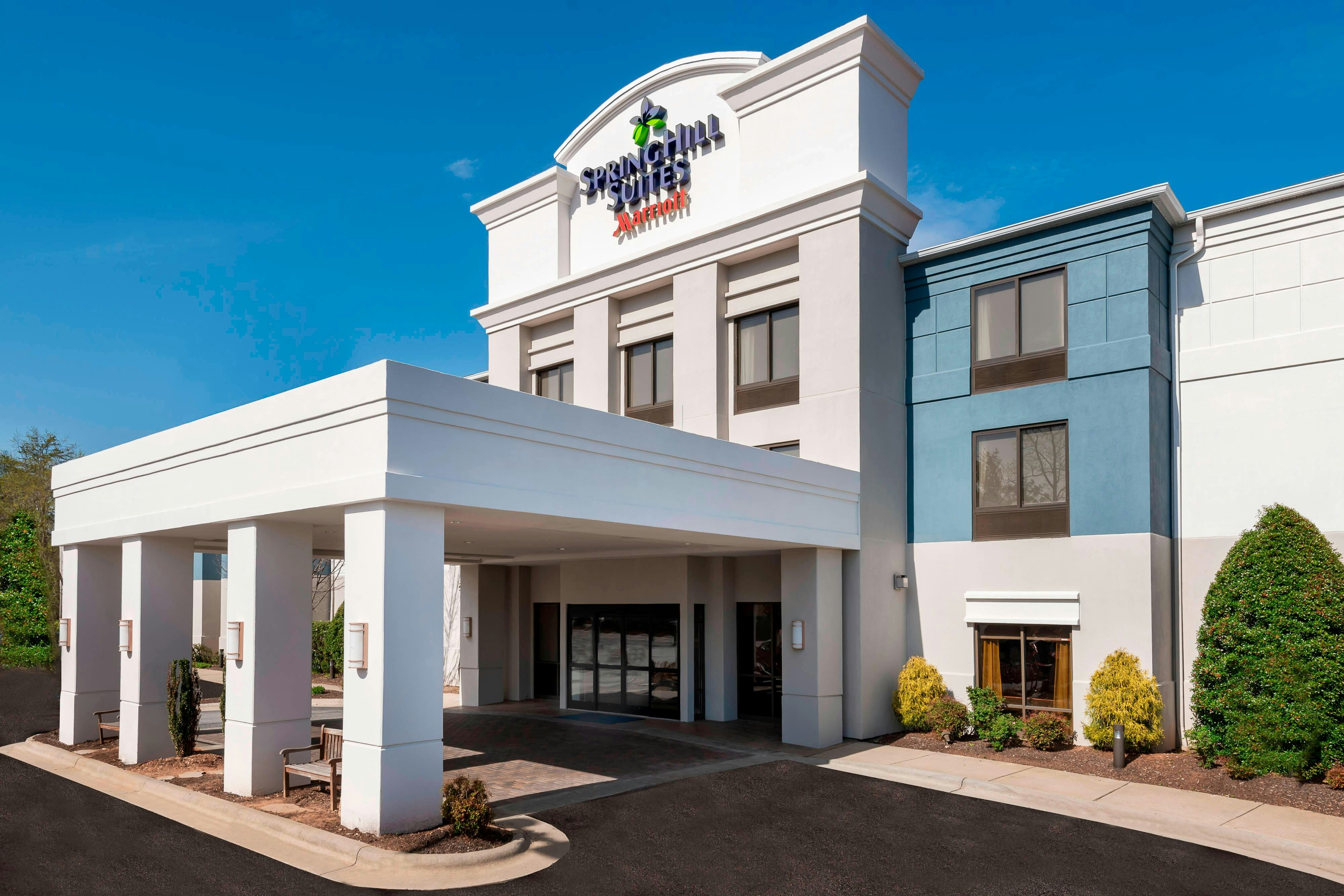 SpringHill Suites by Marriott Asheville 17/19