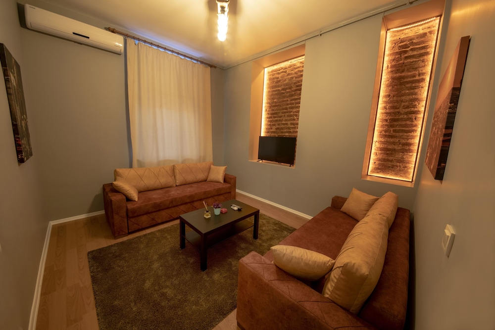 Royal Taksim Suites 31/50
