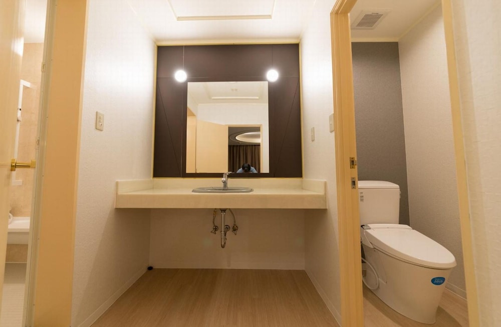 Hotel Precia Naha Tsujimachi 69/72