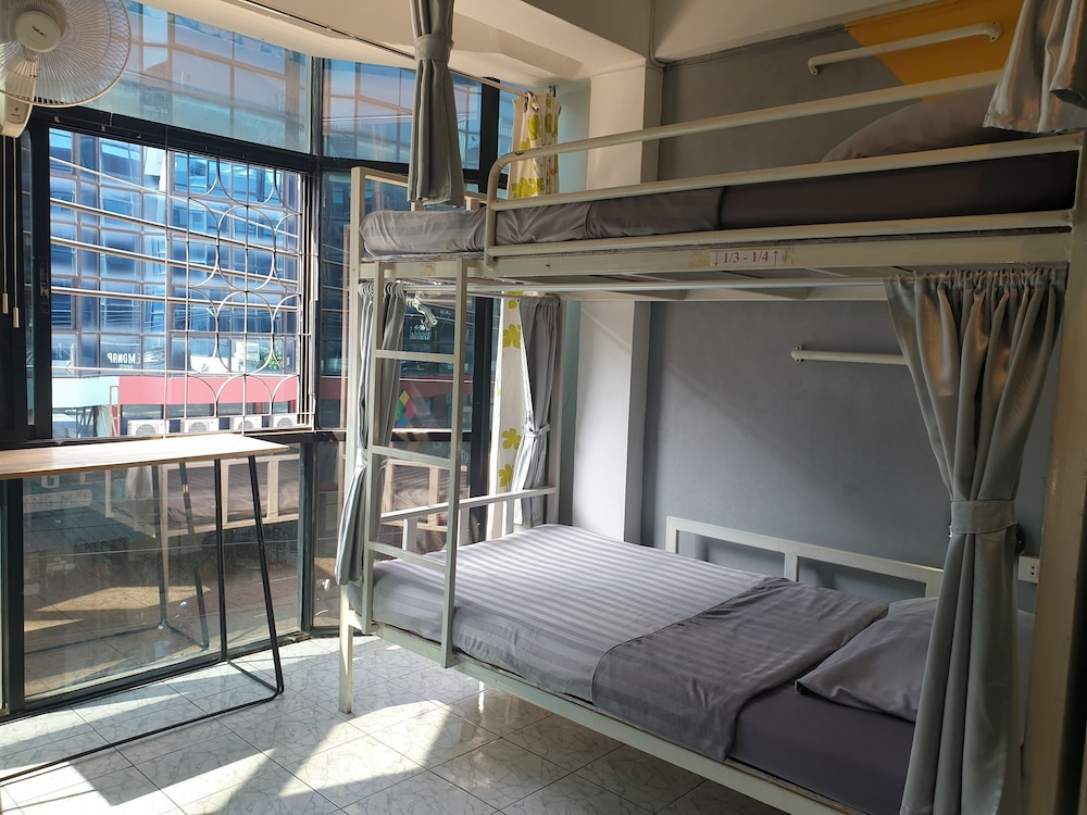 Me U 2 Hostel - Adults Only 4/41