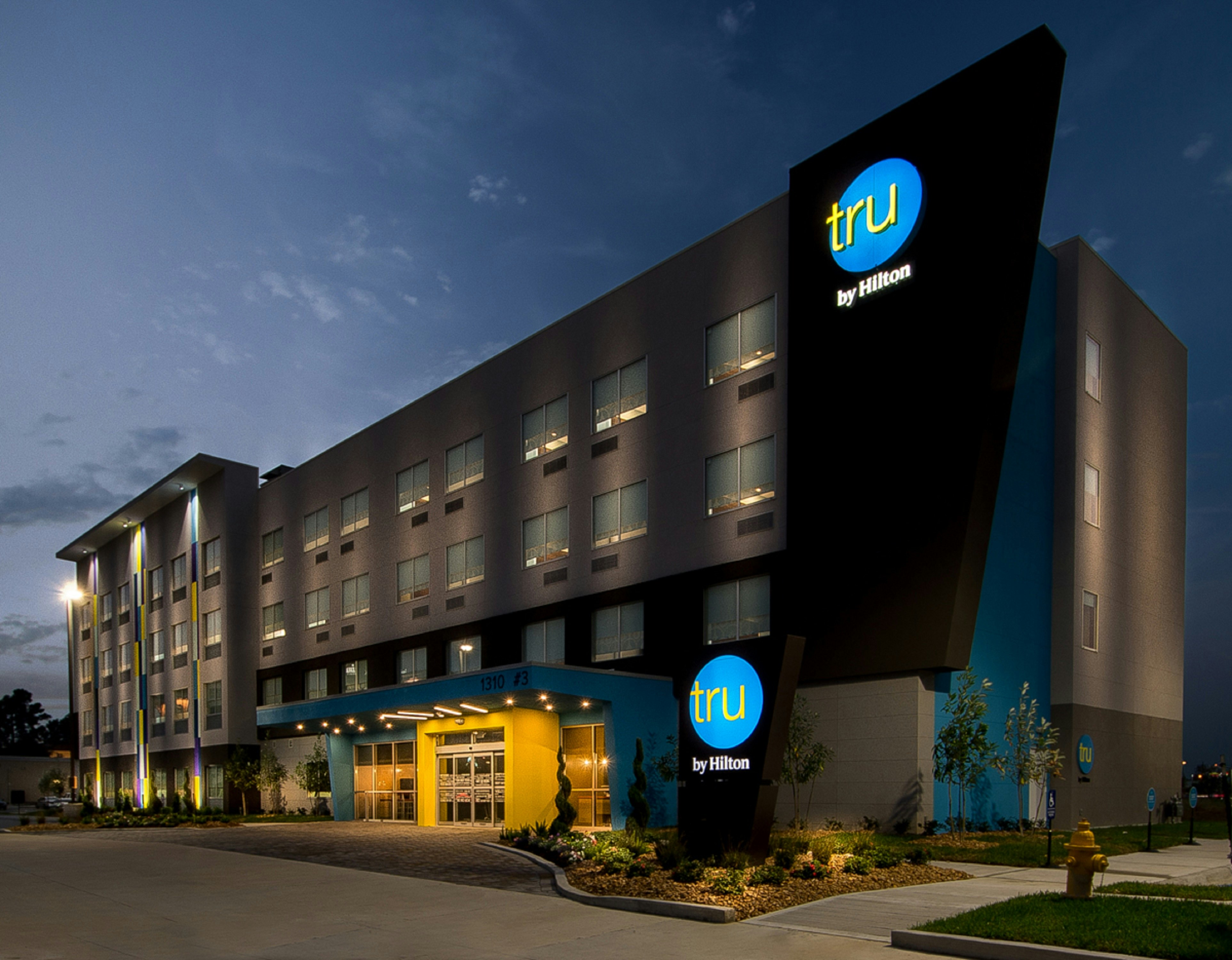 Tru By Hilton Lafayette 7/64