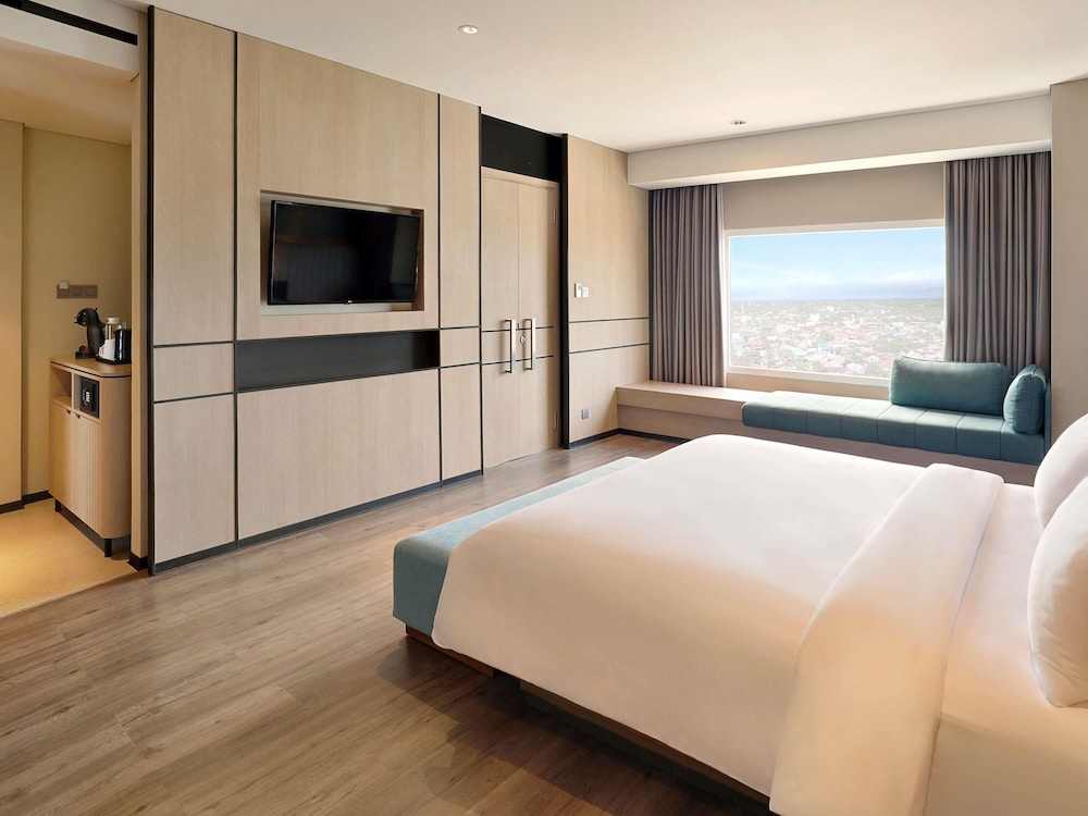Mercure Bengkulu 14/66