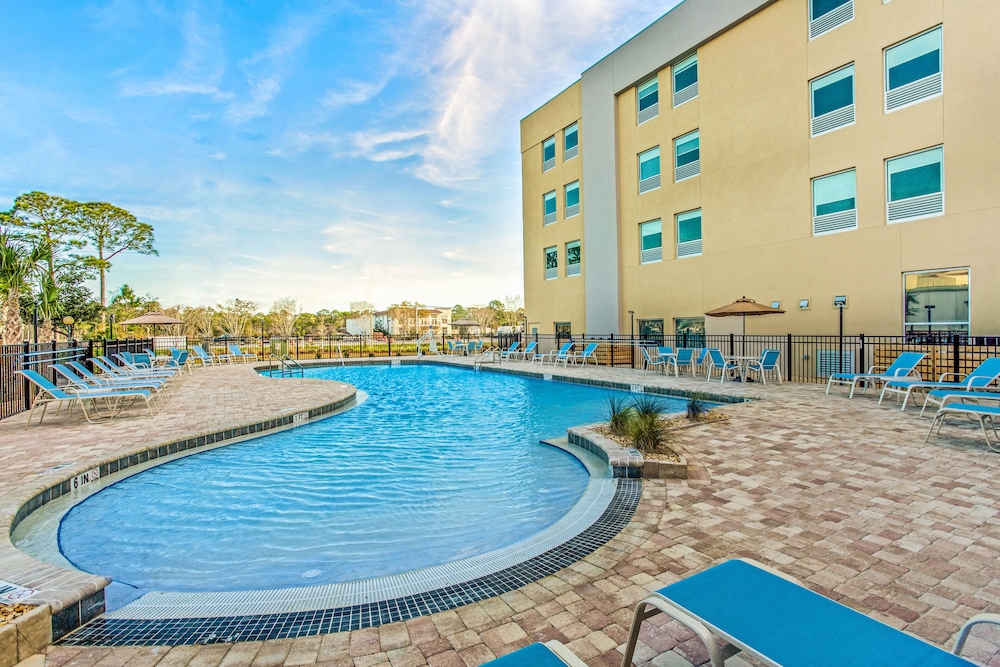 La Quinta Inn And Suites By Wyndham Miramar Beach 1/54