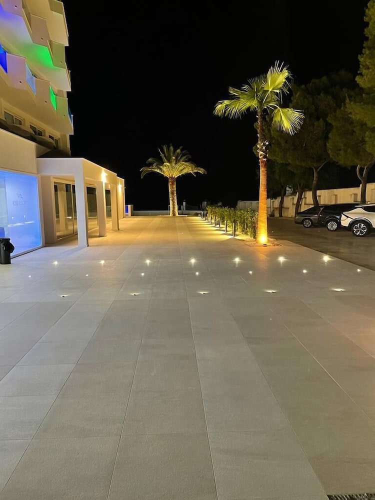 Rodi Resort 35/48