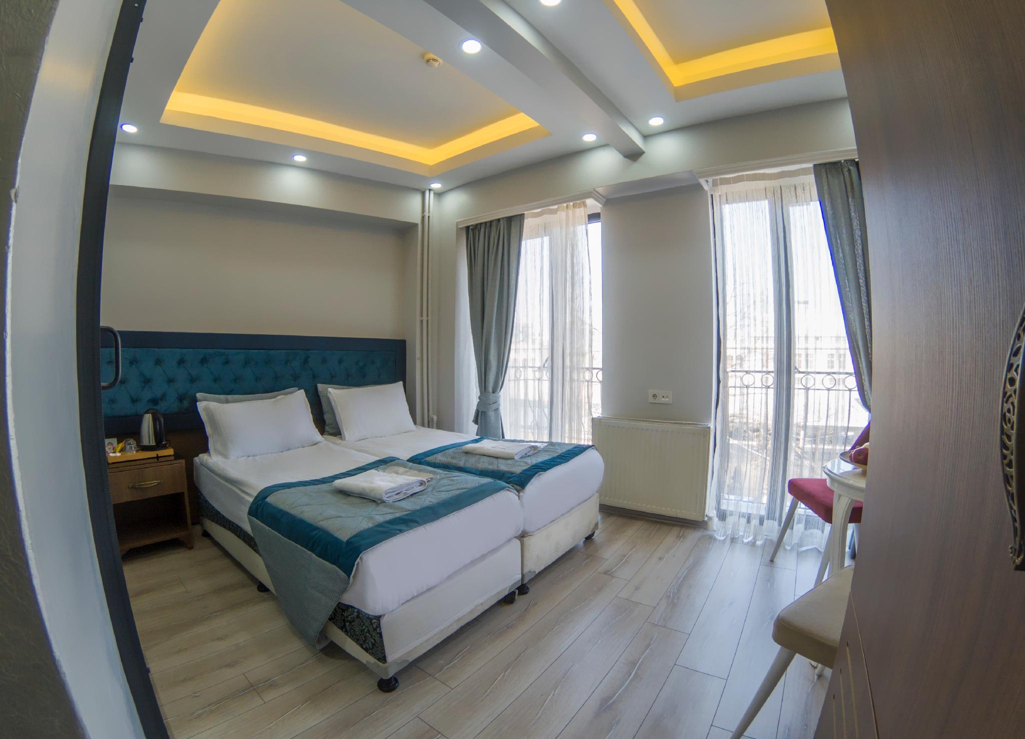 Standard, Double Bed, Sea View