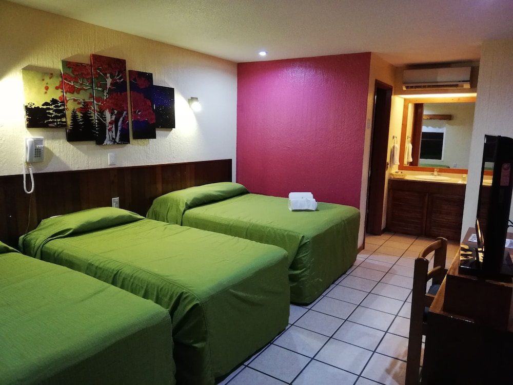 Standard, Triple, 1 Single and 2 Double Beds