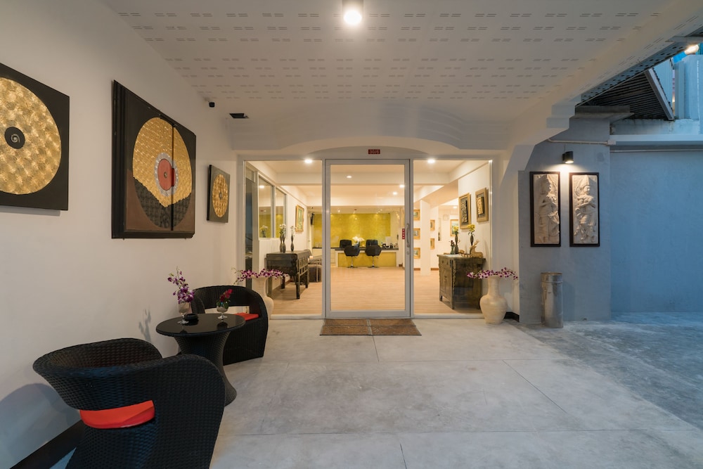 Destinaation Patong Boutique By The Sea 12/55