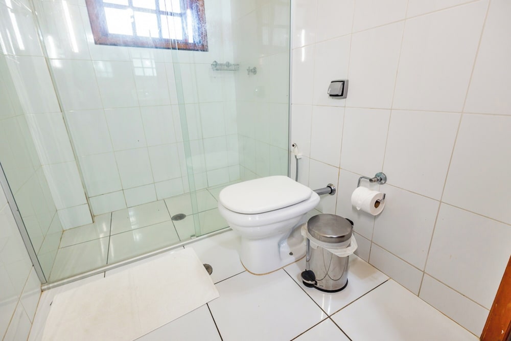 OYO Pousada e Hotel Putini 49/50