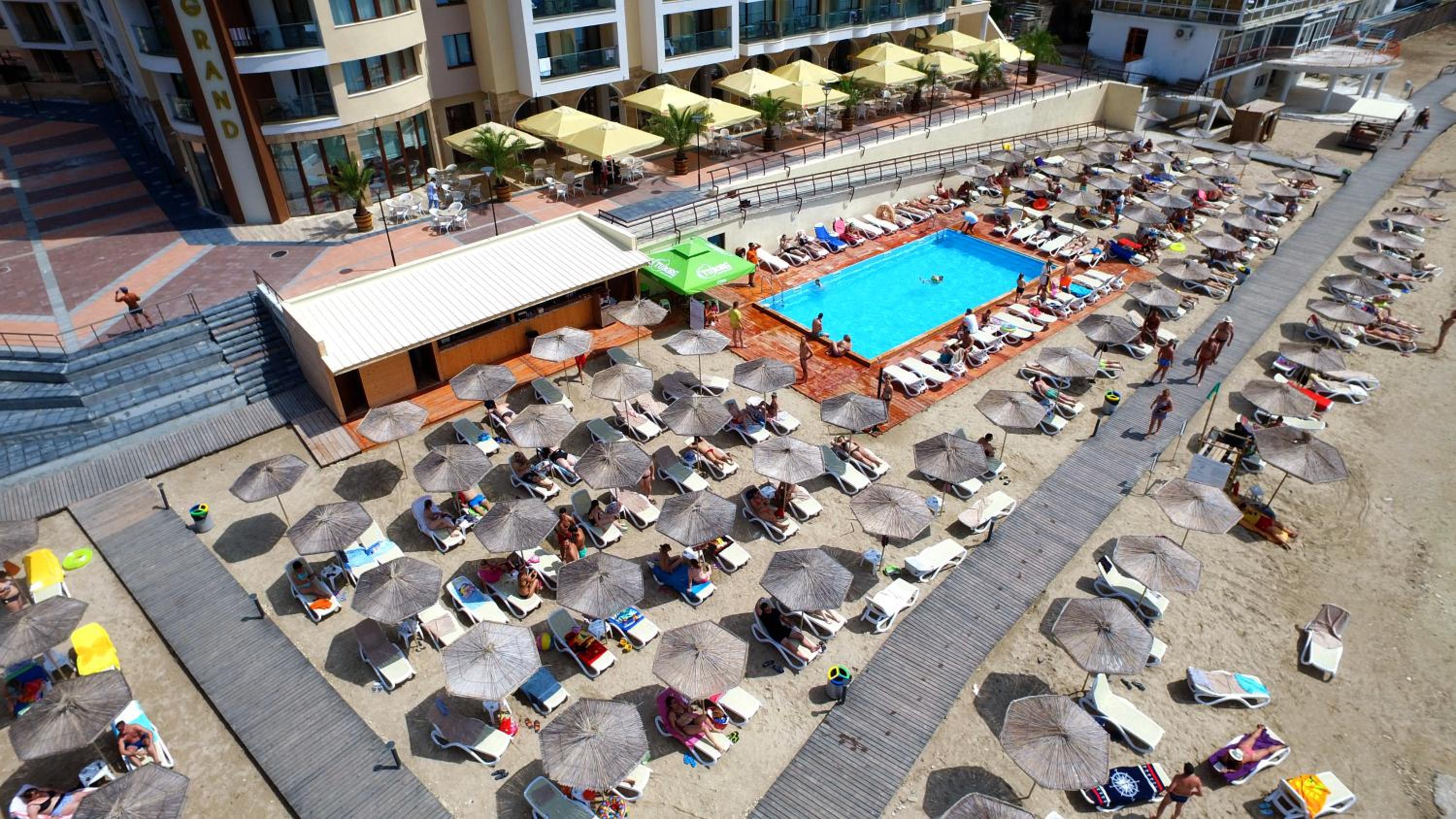 Royal Grand Hotel & Spa 46/58