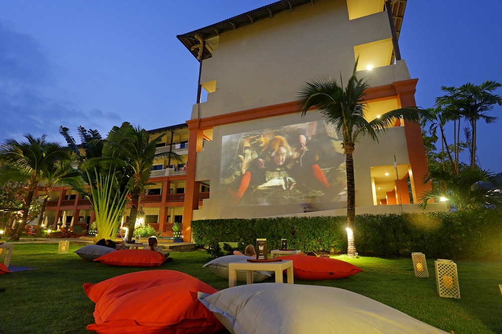 Kata Sea Breeze Resort in KARON BEACH