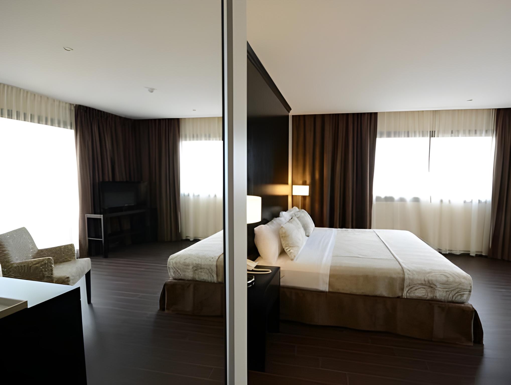 Master, Double Bed