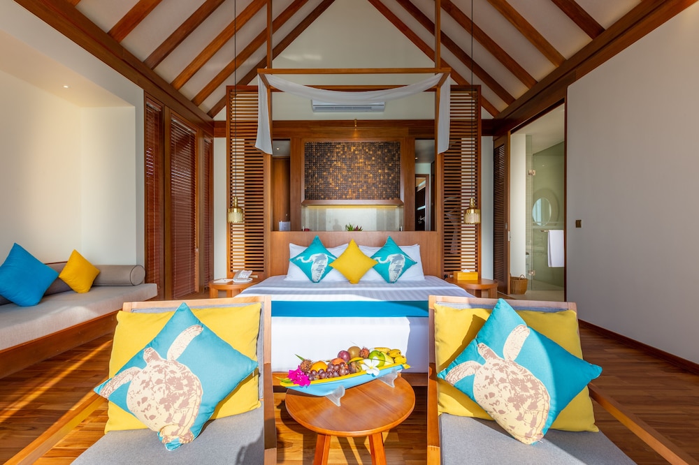 Furaveri Maldives 53/67