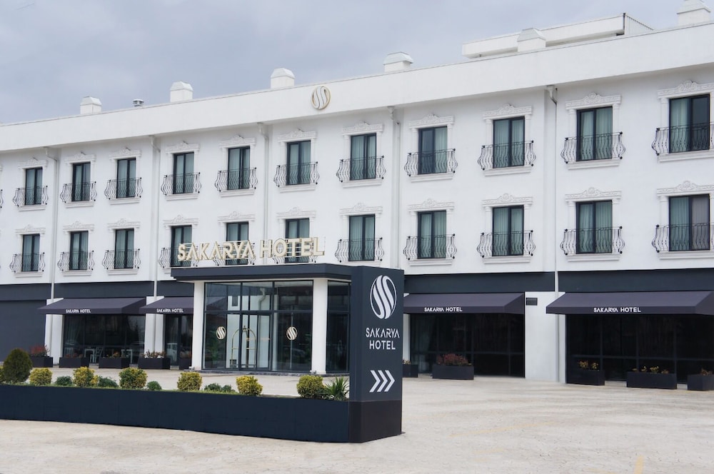 Sakarya Hotel 4/49