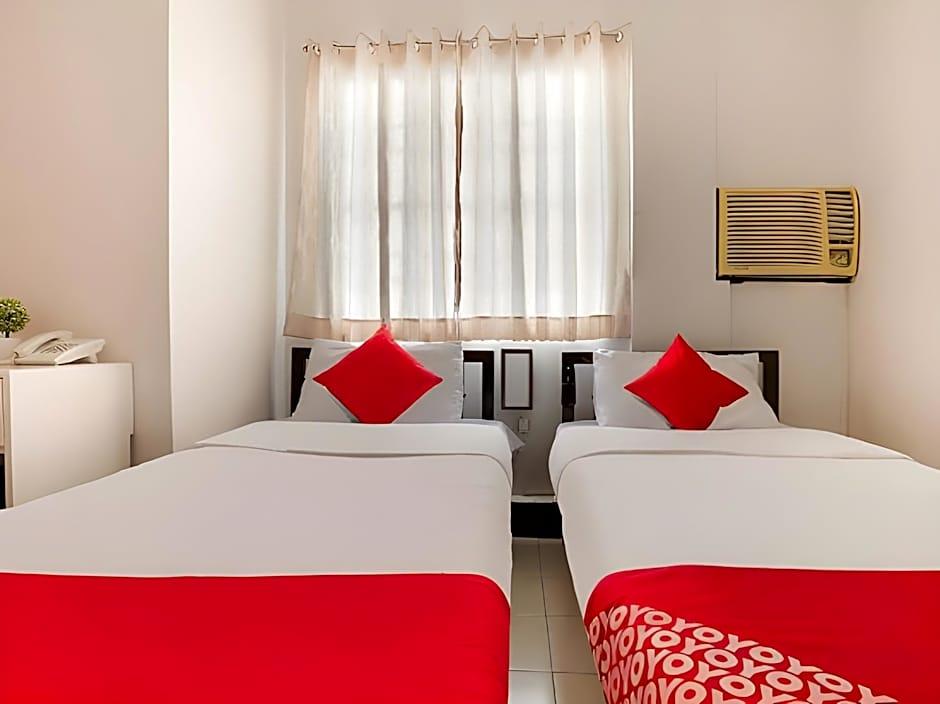 Chito's Hotel 24/50