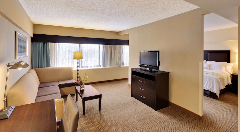 DoubleTree by Hilton Hotel Tinton Falls - Eatontown 30/51