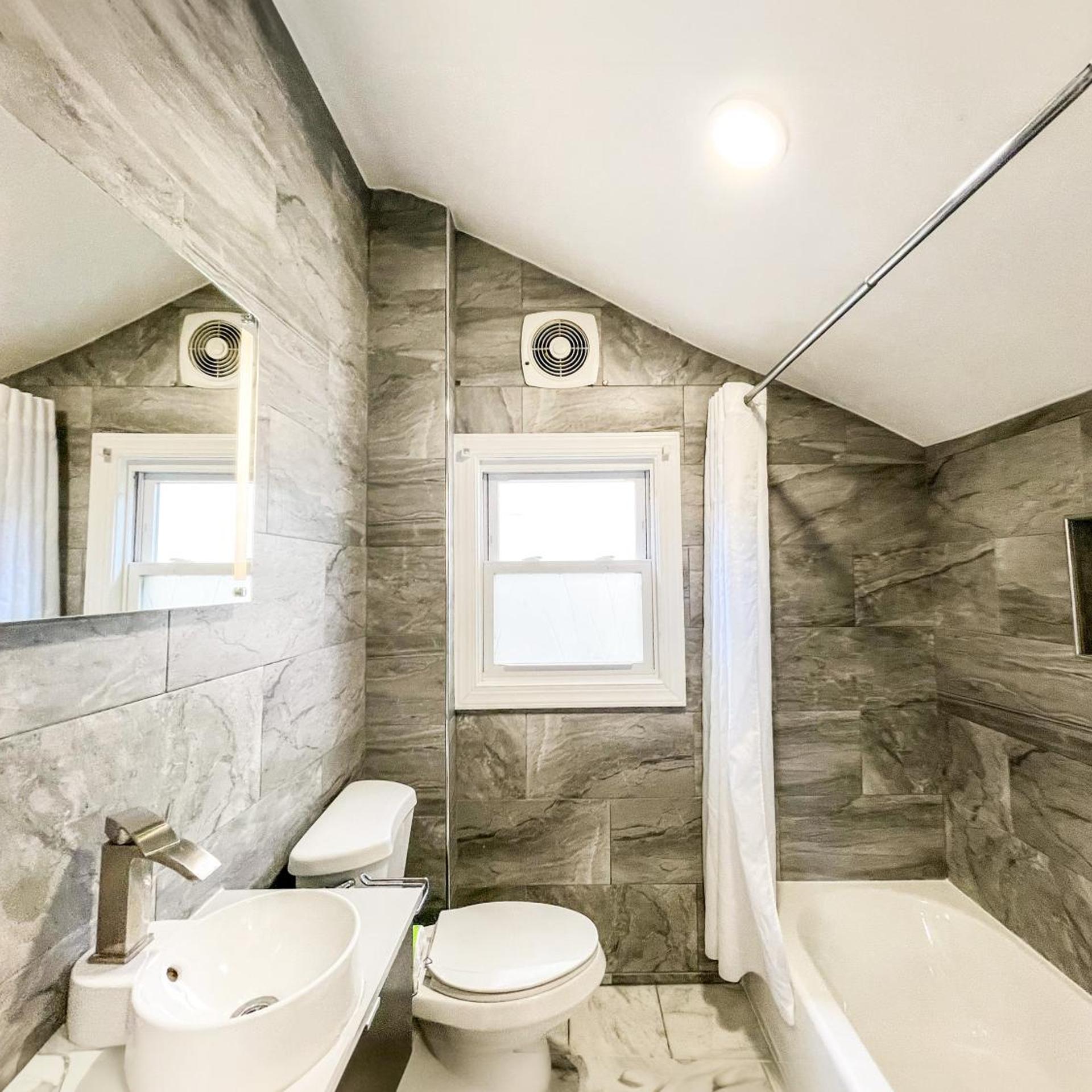 Penn Lodge Hotel & Suites 42/50