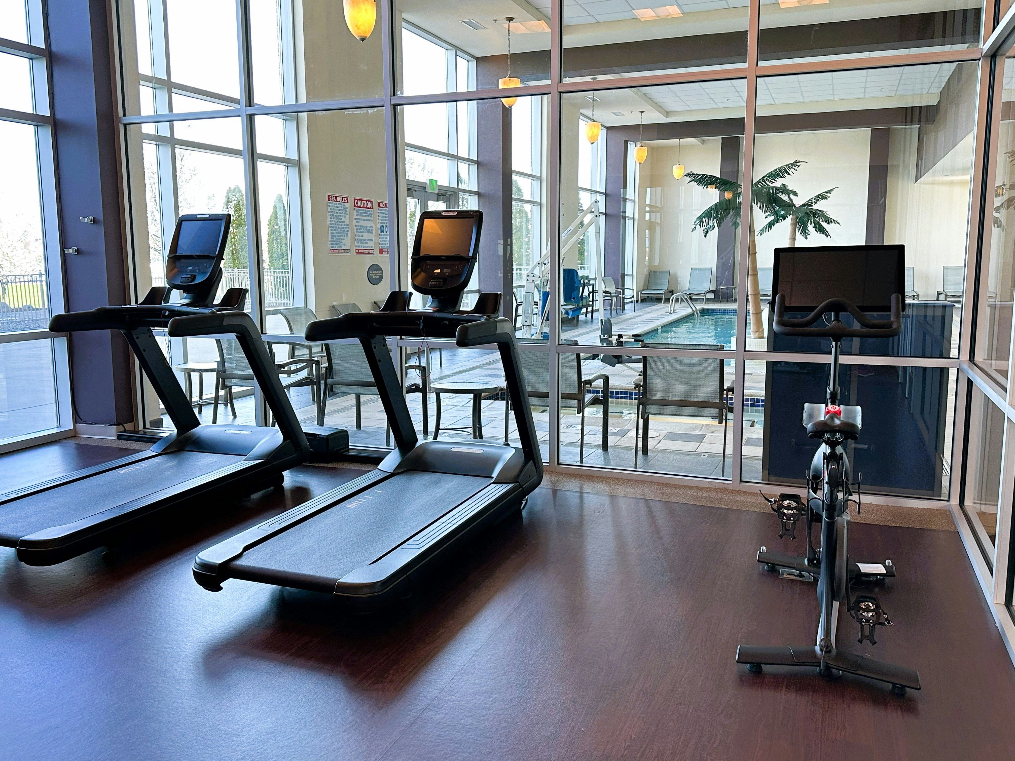DoubleTree by Hilton Hotel Bay City - Riverfront 39/81