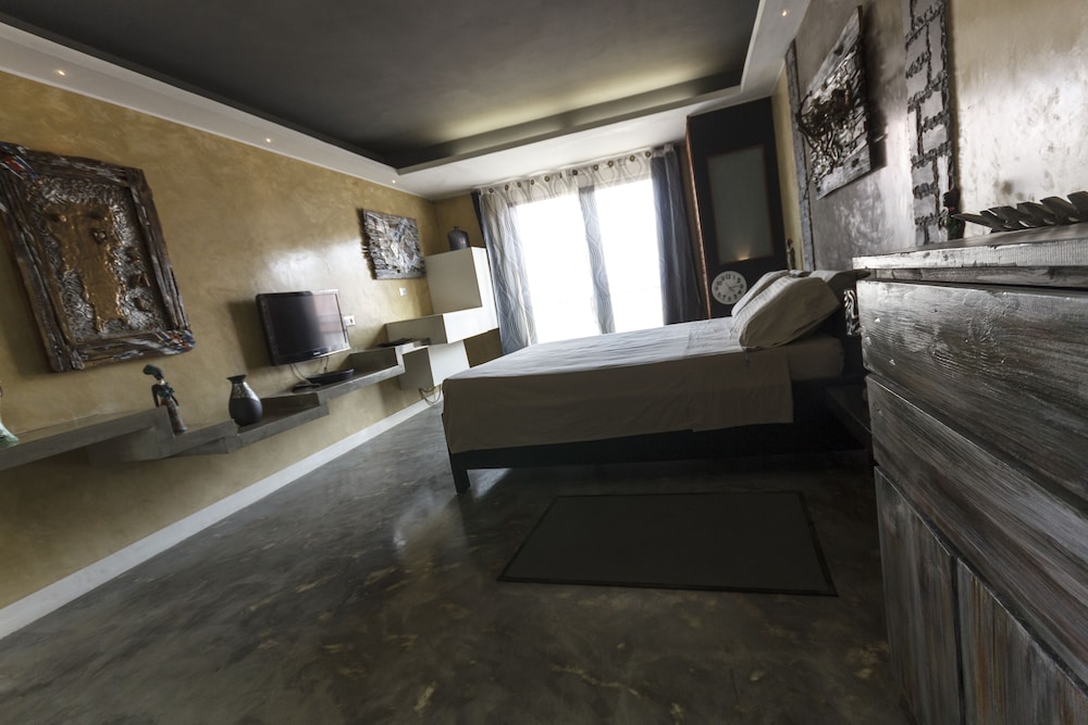 Ocean Cafe Suites - Adult only 49/63
