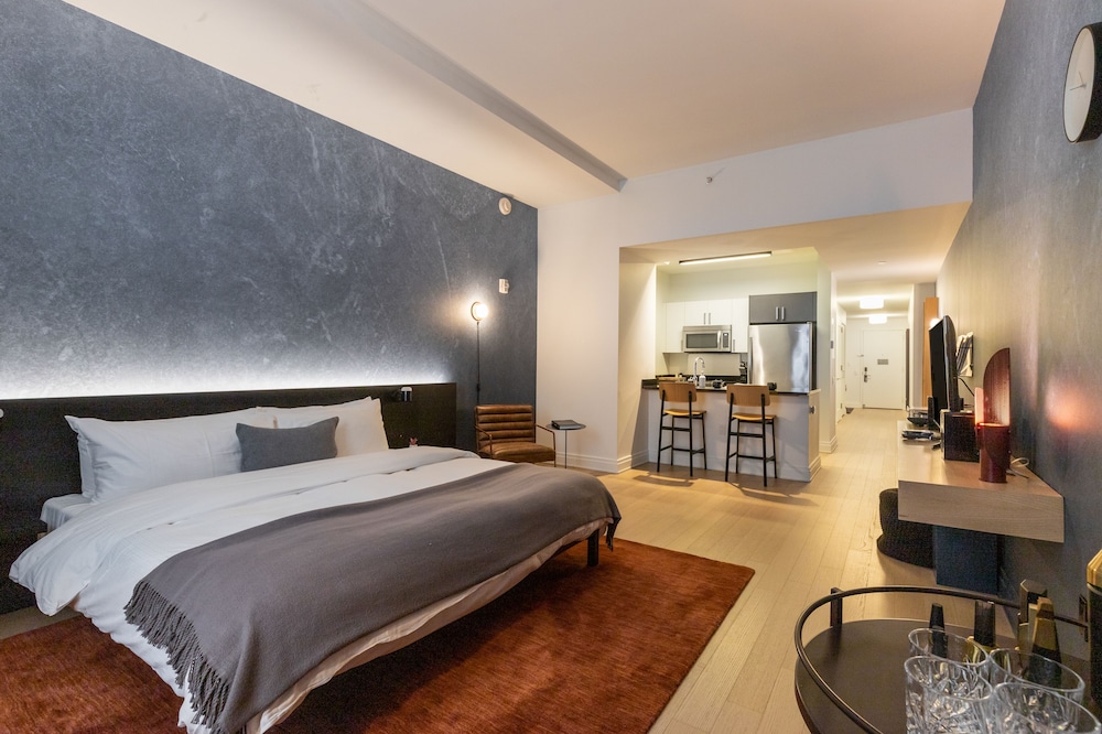 Mint House 70 Pine by Kasa 25/63