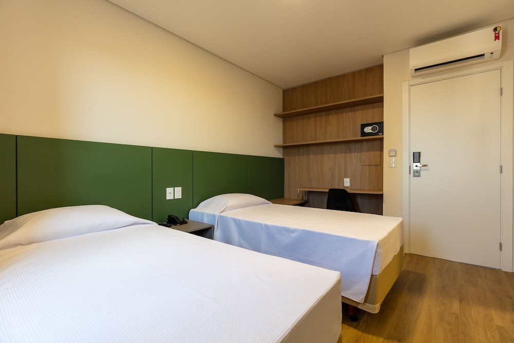 STANDARD, TWIN BEDS