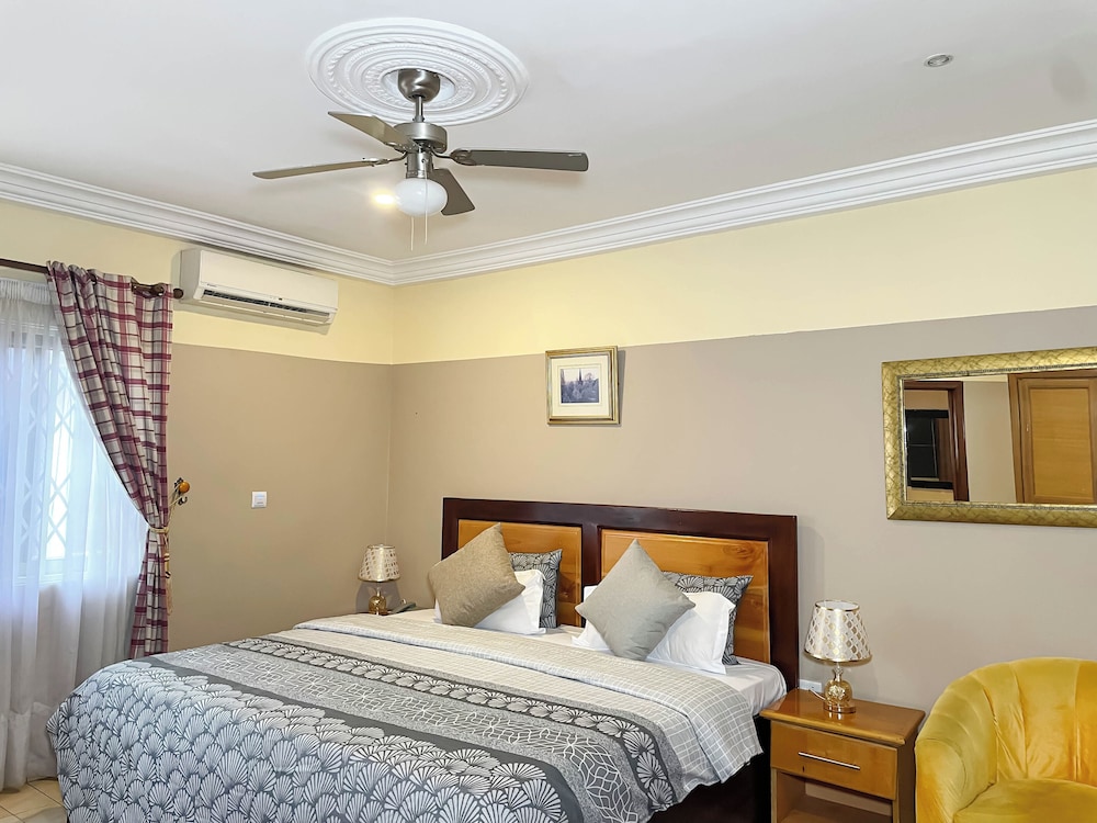 Deluxe, Triple, King Bed, Garden View, Eden Vale Hotel 10/10