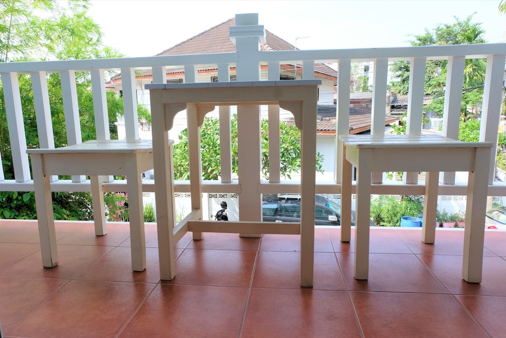 Baan Pastel Boutique Hotel Hostel 12/70
