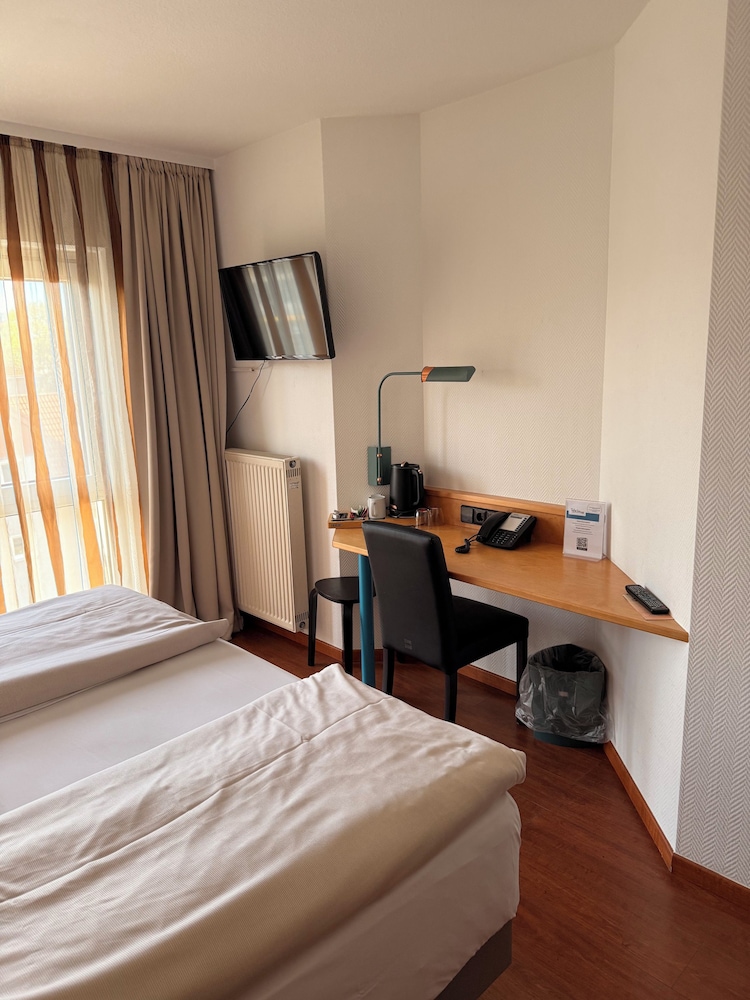 Hotel Ambiente Langenhagen Hannover by Tulip Inn 17/47