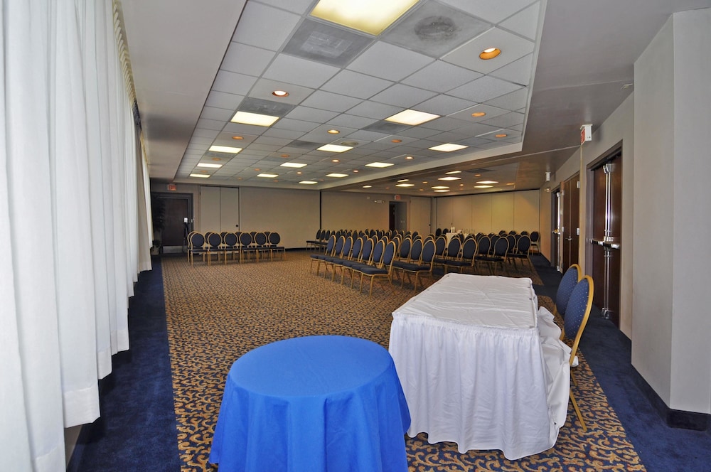 Best Western Fairfax 3/27