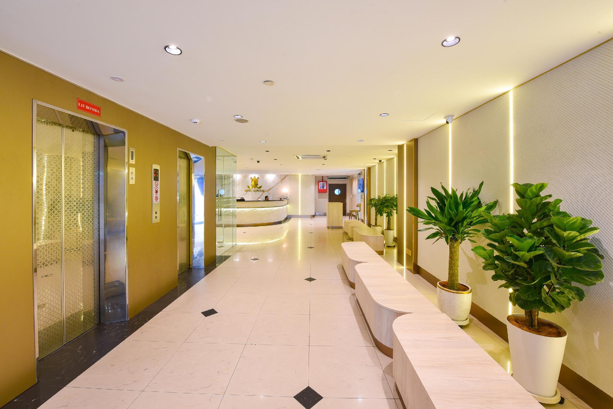 HOTEL IMPERIAL 9/18