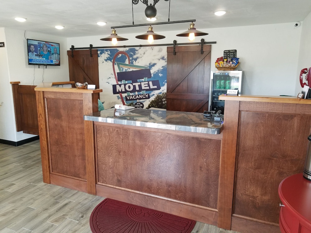 West Plains Motel 4/56
