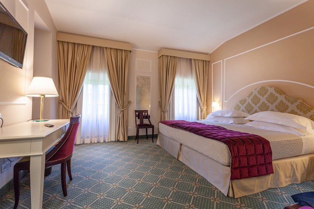 VIlla San Lucchese 14/56